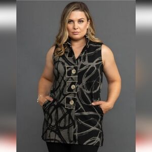 Violet Ruby NWTs Tunic Vest